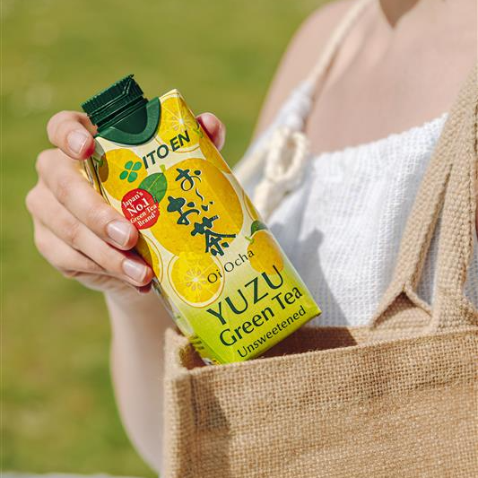 Oi Ocha Yuzu Green Tea