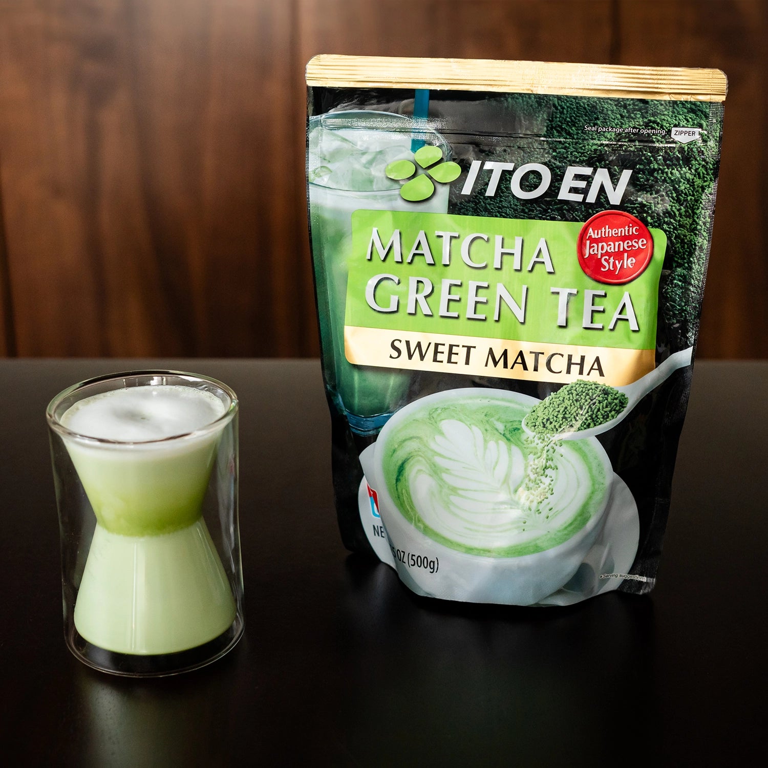 Süßer Matcha-Pulverbeutel